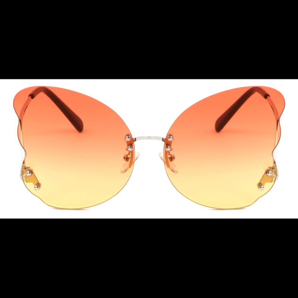 Butterfly Sunglasses 🦋
